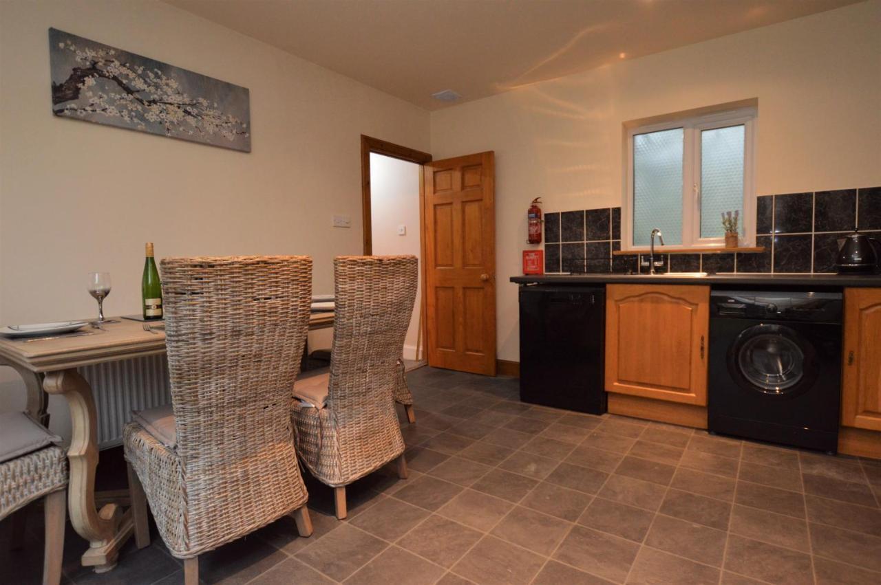 Bay Cottage Dunoon Exterior photo